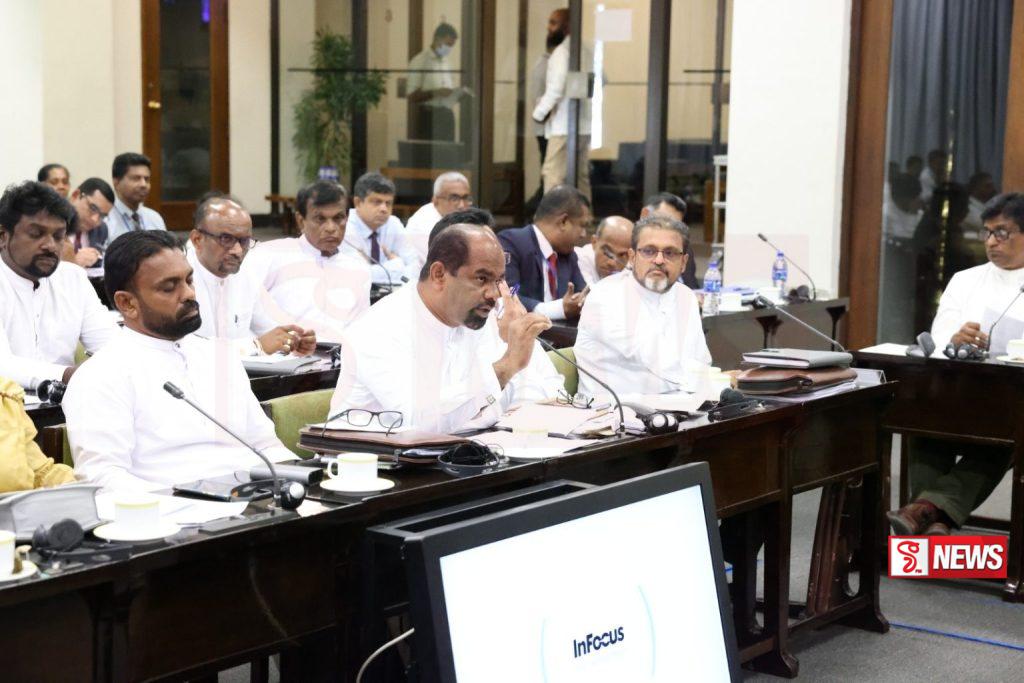 පළාත් පාලන ආයතන විශේෂ විධිවිධාන පනත් කෙටුම්පතට අනුමැතිය