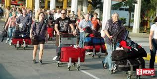 මුල් දින 05 තුල සංචාරකයින් 44,000ක් දිවයිනට