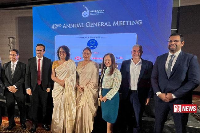 ශ්රී ලංකාවේ ඇඟලුම් නිෂ්පාදකයින්ට අමෙරිකාව දොරටු විවෘත කරයි