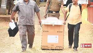 ඡන්ද පෙට්ටි මධ්යස්ථාන වෙත ප්රවාහනය ඇරඹේ