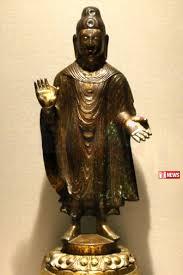 චීනයේදී වෙන්දේසි කිරීමට ගිය පුරාවස්තු බෞද්ධ ජනතාවට වැඳ පුදා ගැනීමට අවස්ථාව