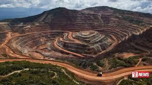 පේරු හි රන්පතලකින් මළසිරුරු13 ක් සොයා ගැනේ