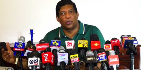 සජබ - එජාප දිගේට අරක්ගත් භූතයෝ දෙන්න රවී හෙළිකරයි