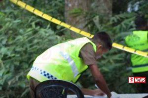 පිළිස්සුණු මළසිරුරක් මෝටර් රථයක් තුළ