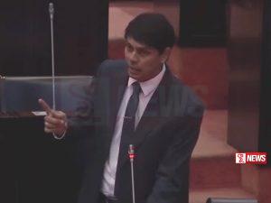 ප්රශ්නගත බහාලුම් ගැන හෙළි කිරීමට අර්ච්චුනා සූදානම්