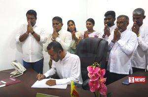 කොටිකාවත්ත මුල්ලේරියාව ප්රාදේශීය සභාවේ සභාපති වැඩ අරඹයි.