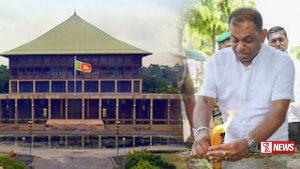 දේශබන්දු අදත් විමර්ශන කමිටුව හමුවට