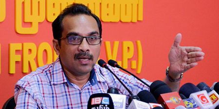 ආසන පටි නැත්තන් බස්රථවල බලපත්ර අහෝසි කරයි?