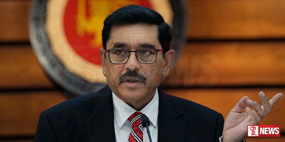 වාහන ආනයනය සීමාකිරීමට කිසිදු තීරණයක් ගෙන නැහැ.