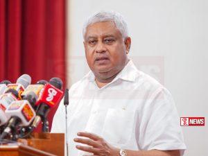 ටිරාන් අලස්ට පාතාලයෙන් මරණ තර්ජන
