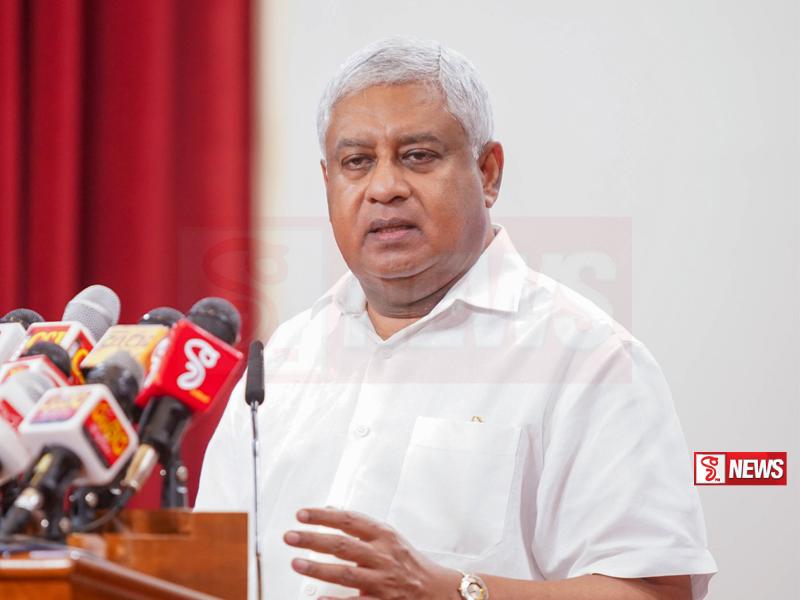 ටිරාන් අලස්ට පාතාලයෙන් මරණ තර්ජන