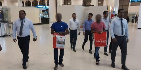 මහා පරිමාණයෙන් මුදල් වංචා කර ඉන්දියාවට පළා ගිය තිදෙනෙක් යළි දිවයිනට
