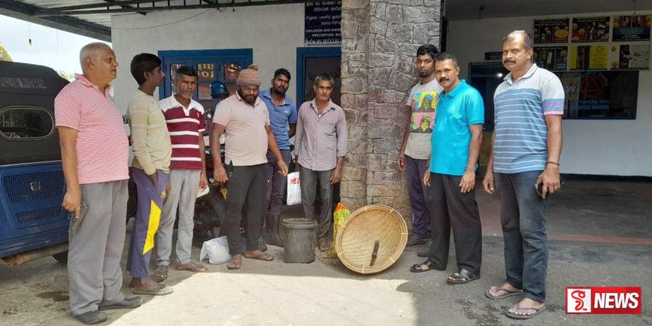 අනවසරෙන් මැණික් ගැරූ හයක් අත්අඩංගුවට