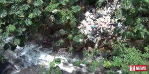 හැටන් නගරයේ දෛනිකව බැහැර කරන කැළිකසළ මහවැලි ගඟට මුදාහැරේ