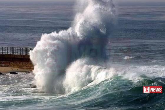 රළු මුහුද පිළිබඳව අනතුරු ඇඟවීමේ රතු නිවේදනයක්