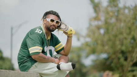 බොරු අවියක් සහ මත්ද්රව්ය එක්ක මධුවා මාට්ටු