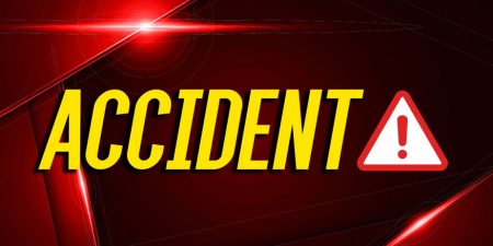 ත්රීරෝද රථයක් පෙරලී රියදුරු මරුට