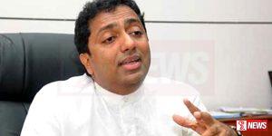 අකිල අල්ලස් කොමිසට ඇවිත් යයි