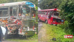 බස් රථ දෙකක් ගැටීමෙන් බිහිසුණු අනතුරක්