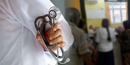 වෛද්යවරු 570 ක් සේවයේ නැහැ