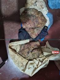 අම්බර් තොගයක් සමග පුද්ගලයෙකු අත්අඩංගුවට