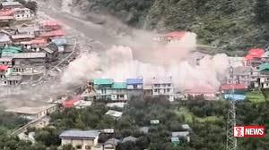 ඉන්දියාවේ ජල ගැලීම්වලින් 100කට අධික පිරිසක් අතුරුදන්