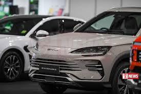 වසරේ ගතවූ කාලය තුළ ලක්ෂයකට අධික වාහන සංඛ්යාවක් ලියාපදිංචි කෙරේ