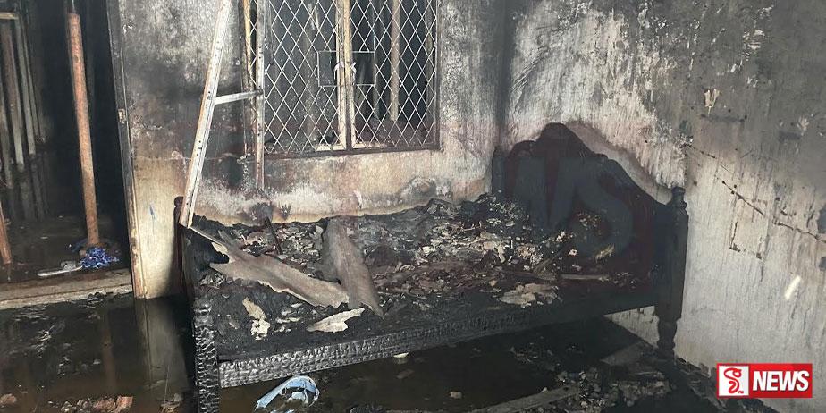 එප්පාවල සර්විස් සෙන්ටර් එකක් ගින්නෙන් දැවෙයි