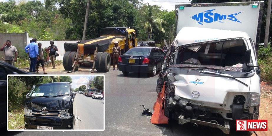 ටිපර් රථය රෝද දෙකක් ගැලවෙන්නම සිදු වූ රිය අනතුර