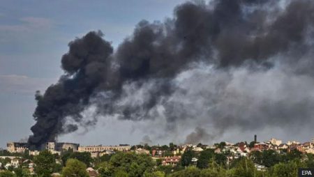 රුසියාවෙන් යුක්රේනයට දැවැන්ත මිසයිල ප්රහාරයක්