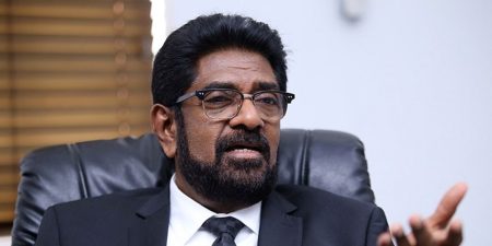 කෙහෙලියගේ නඩුවේ අත්සන් දහසක් රජයේ රස පරීක්ෂකට