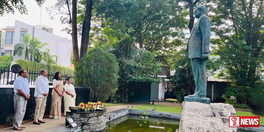 ලක්ෂ්මන් කදිරගාමර් 20 වන අනුස්මරණ දිනයට දානමය පිංකමක්