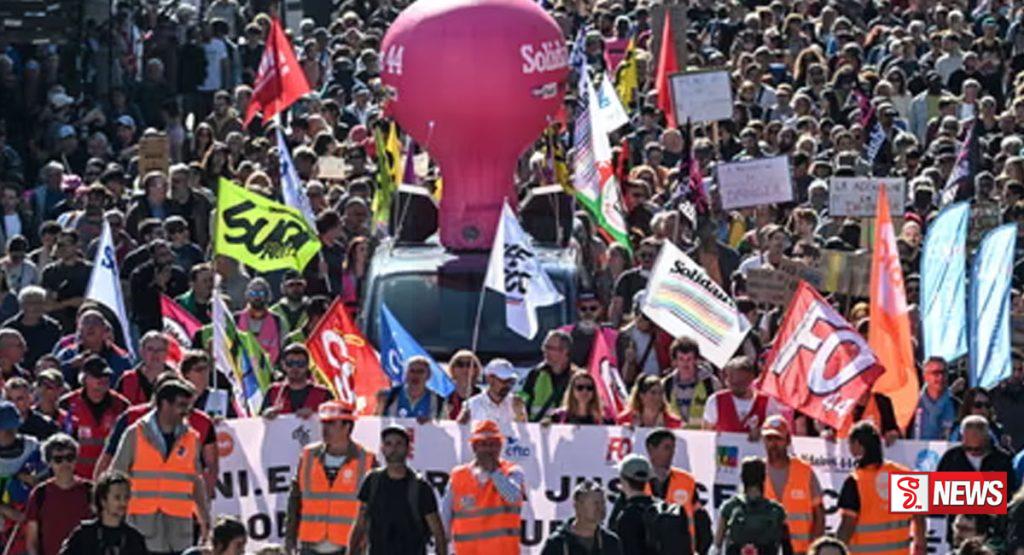 අයවැය නිසා ප්රංශය උණුසුම් !