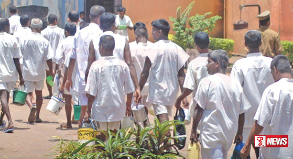 හිටපු තවත් ලොක්කෙක් ආයෙත් ඇතුළට