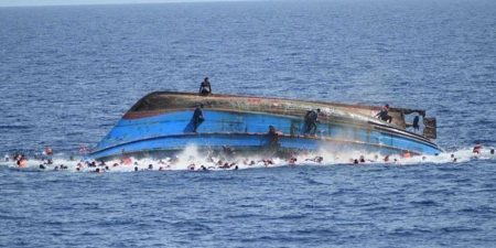 නොඑන ගමන් ගිය කොංගෝවේ බෝට්ටුව