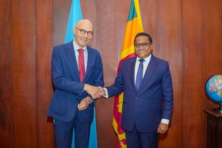 විජිත හේරත් මහතා සහ එක්සත් ජාතීන්ගේ මානව හිමිකම් කොමසාරිස් අතර හමුවක්