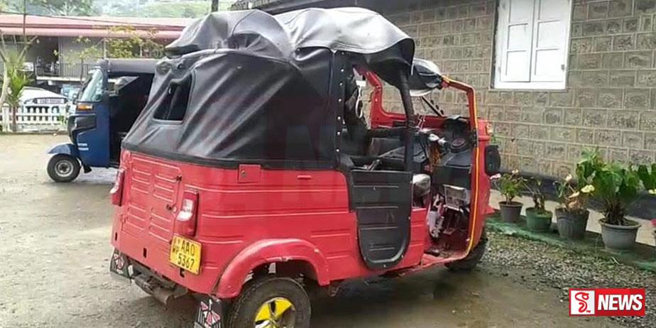 ත්රීරෝද රියක් අඩි 25ක ප්රපාතයකට පෙරළෙයි