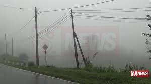 මධ්යම කඳුකරයේ බටහිර බෑවුම් ප්රදේශවල රථවාහන ගමනා ගමනයට බාධා