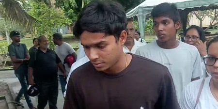 වෙල්ලාලගේ අද රෑ යළි ඩුබායි යයි