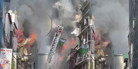 පිටකොටුවේ ගින්නක්