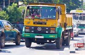 බර වාහන රියදුරන්ට දැනුම්දීමක්