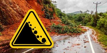 කොළඹ – නුවර මාර්ගයේ තවත් තැනකින් නායයයි