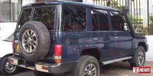 පොලිස් ජීප් රථය පැහැරගත් සැකකරු පොලිසියට භාරවෙයි