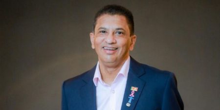 රොෂාන් මහානාම ඉල්ලා අස්වෙයි