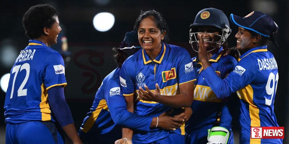 ශ්රී ලංකා කාන්තාවන්ට ලකුණු 271ක ඉලක්කයක්