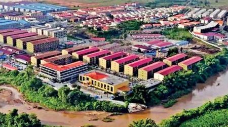 මියන්මාරයේ සයිබර් කඳවුරක් වටලයි – 2200 ක් අත්අඩංගුවට