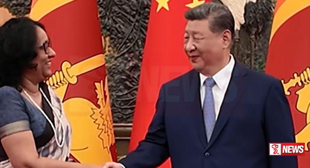 චීන ජනපති සහ අගමැති හරිණි අතර හමුවක් !