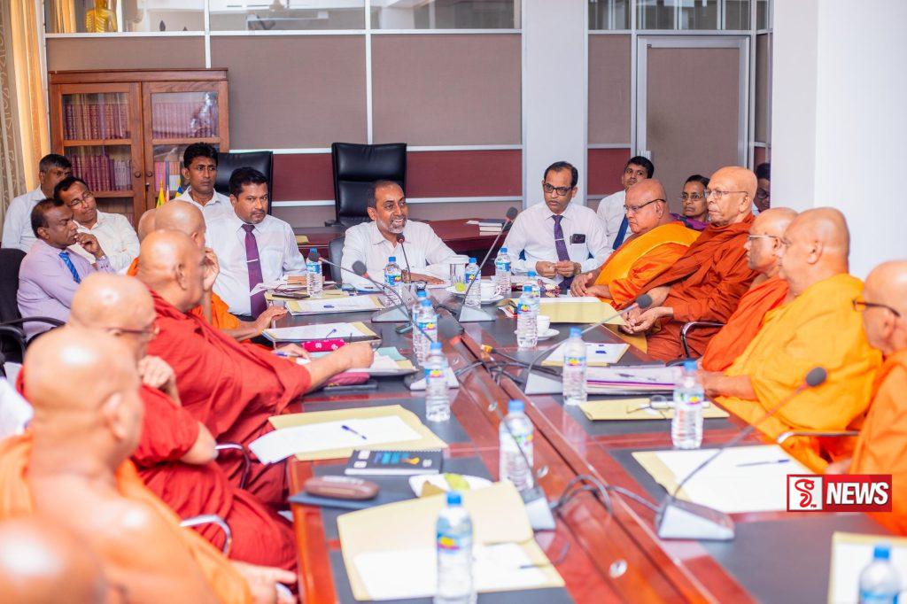 බුද්ධශාසන සභාව පිහිටුවයි