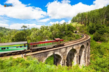 ආරුක්කු නවයේ පාලමේ ස්ථානීය පරීක්ෂාවක්