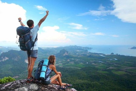 සැප්තැම්බර් මාසයේ ලක්ෂයකට අධික සංචාරකයින් පිරිසක්